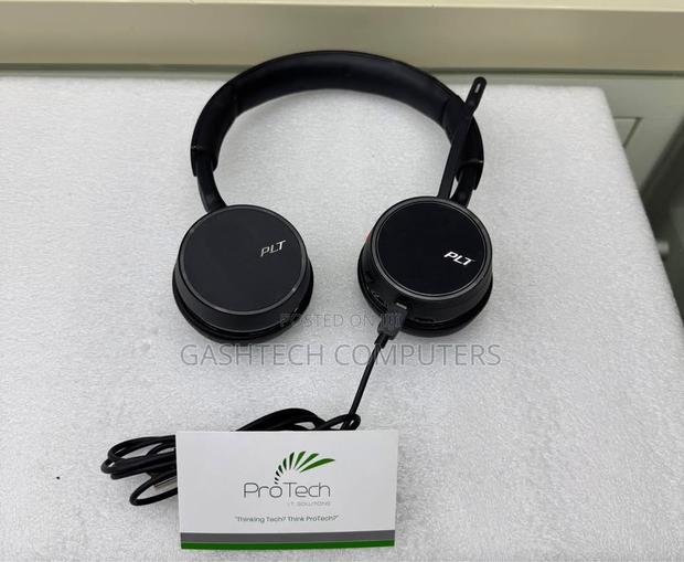 Poly Voyager 4320 USB-A Headset +BT700 Dongle
