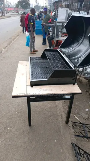 Mild Steel Grill With Work Top