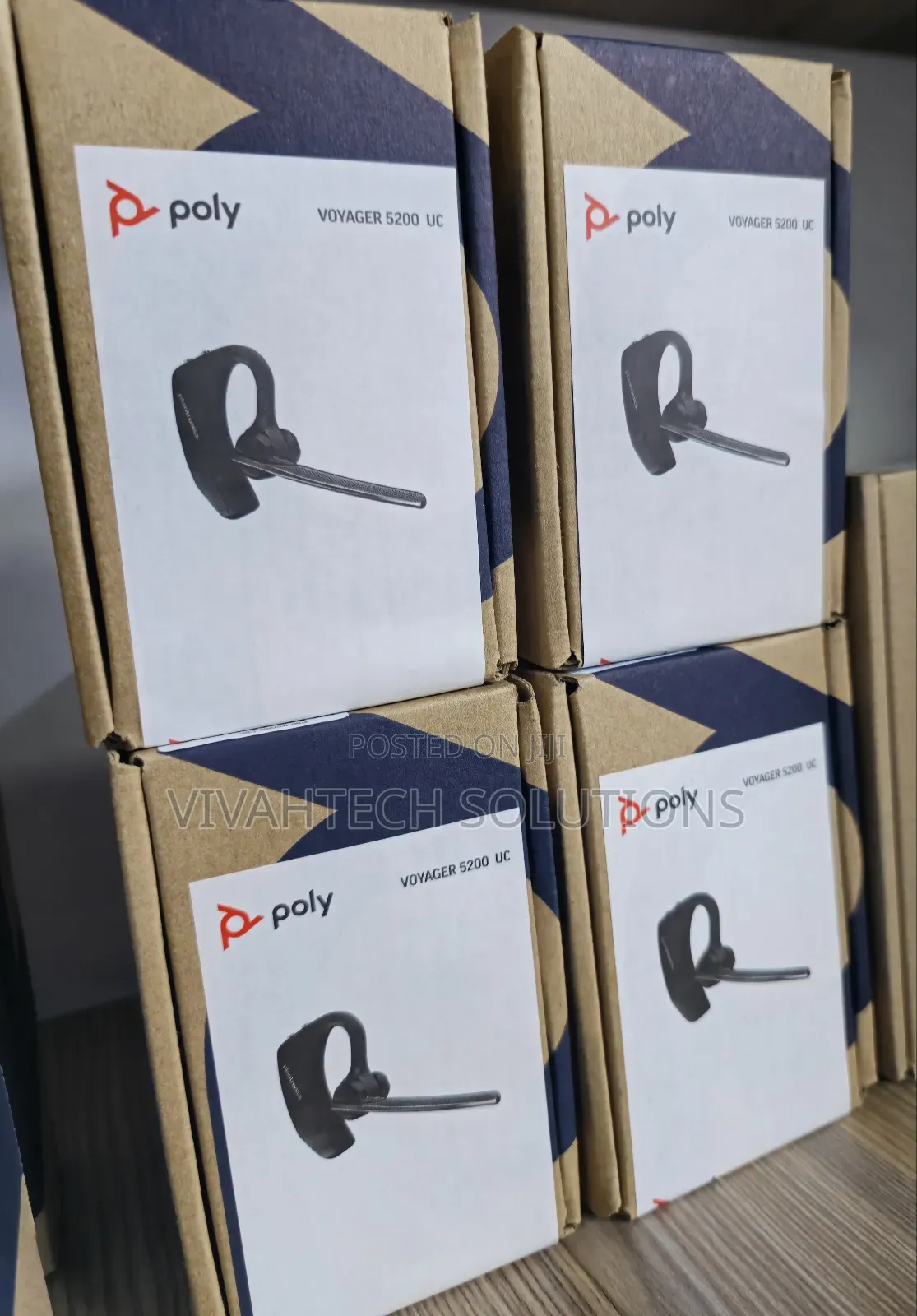 Plantronics Poly Voyager 5200 Uc Bluetooth Headset