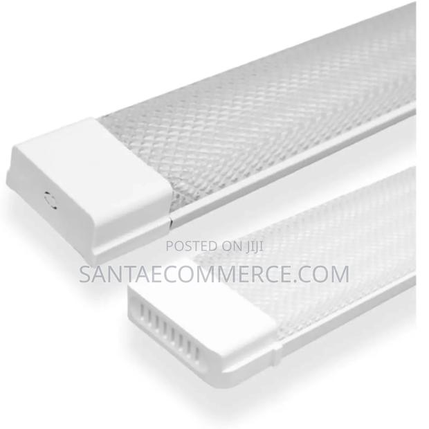 Two Feet Led Light