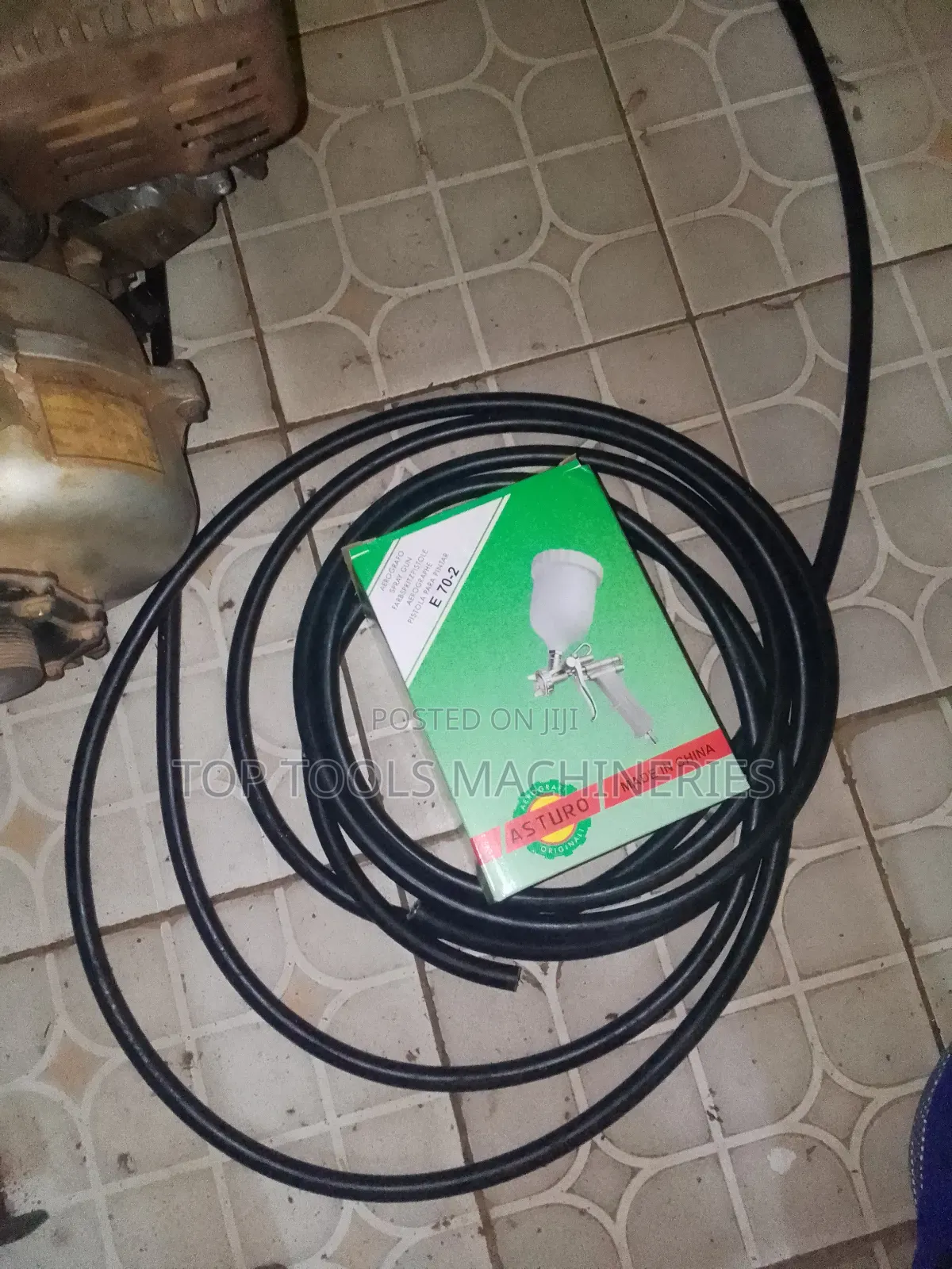 Spray Gun With 8 M Compressor Pipe