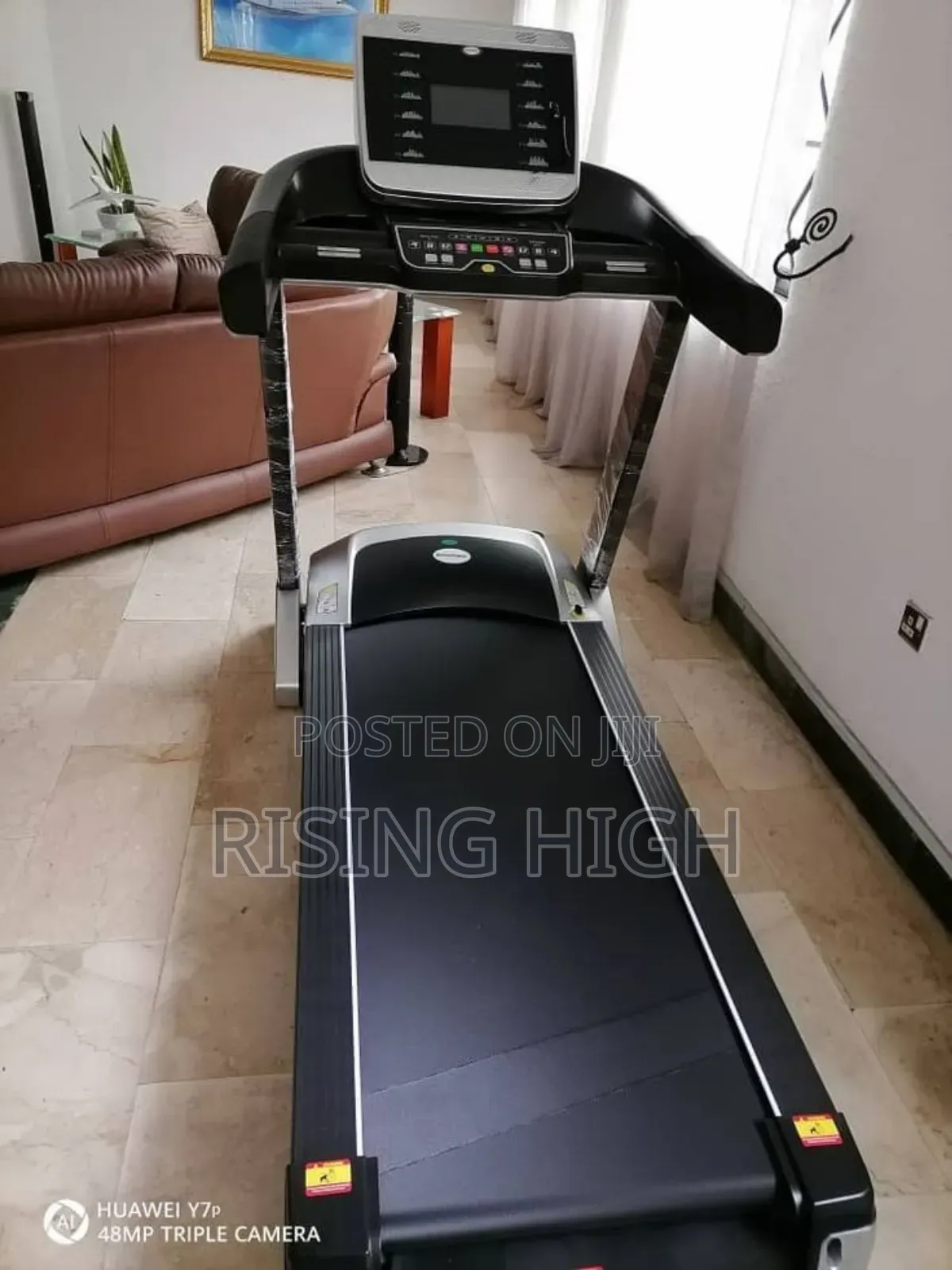 New Super Quality Treadmill for Working Out