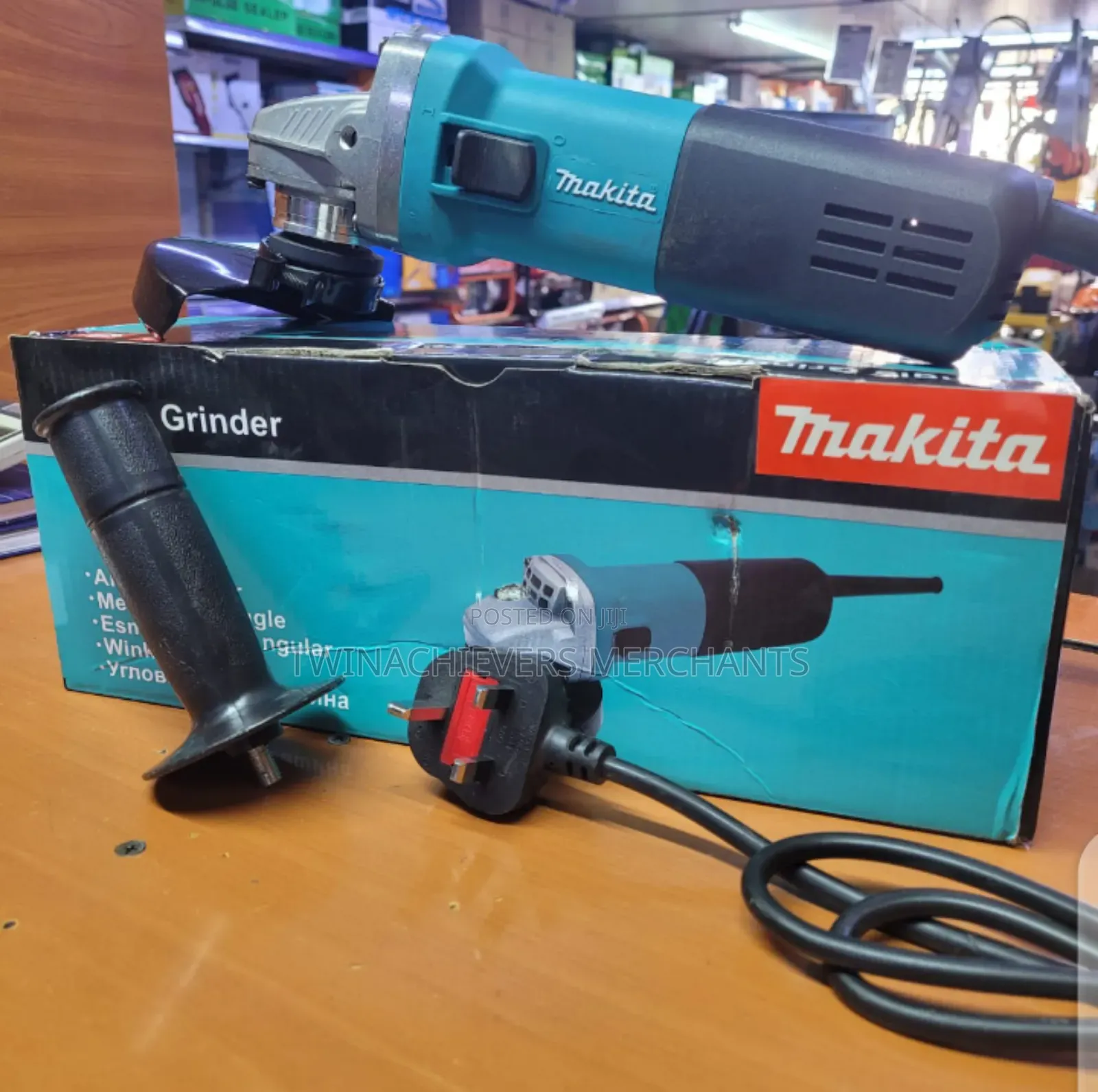 Makita Angle Grinder '4 5