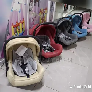 Infant Car Seat /Carrycot