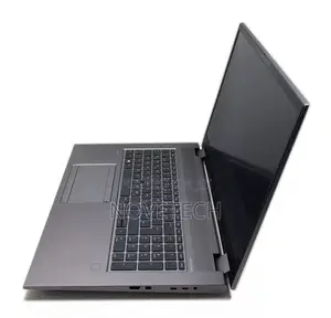 New Laptop HP ZBook Firefly 14 G7 16GB Intel Core I7 SSD 256GB