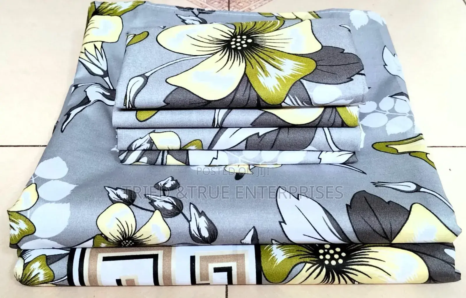 7*8 Printed Bedsheets 2flat Bedsheets 4pillowcases Gd4e