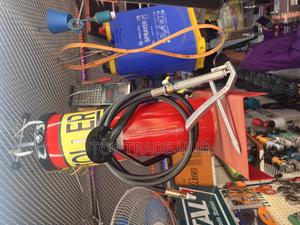 Toller Foot Operated Grease Bucket 8L - thumbnail 2