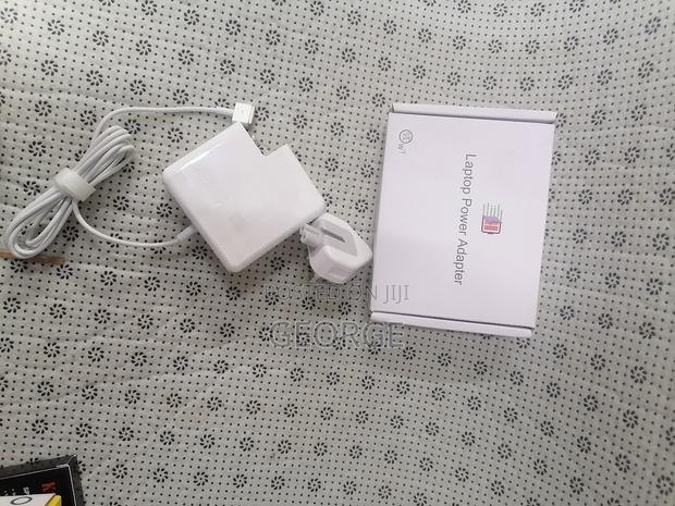 Flawless Magsafe2 Macbook Charger /85w Macbook - main view