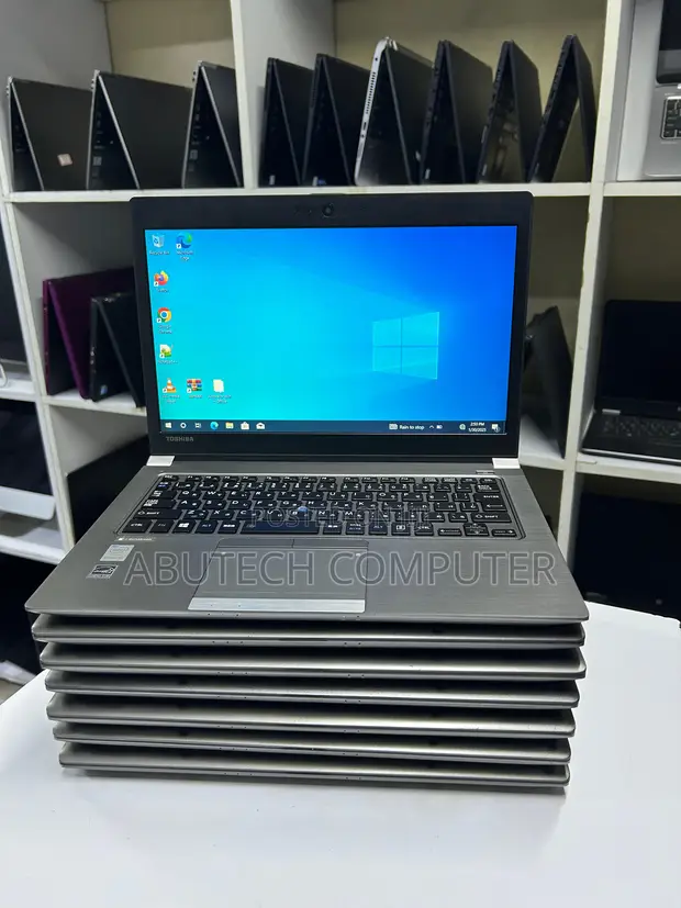 東芝 - TOSHIBA dynabook R634/K corei5 8GB Laptop Toshiba Dynabook R634/M 8GB Intel Core I5 SSD 256GB