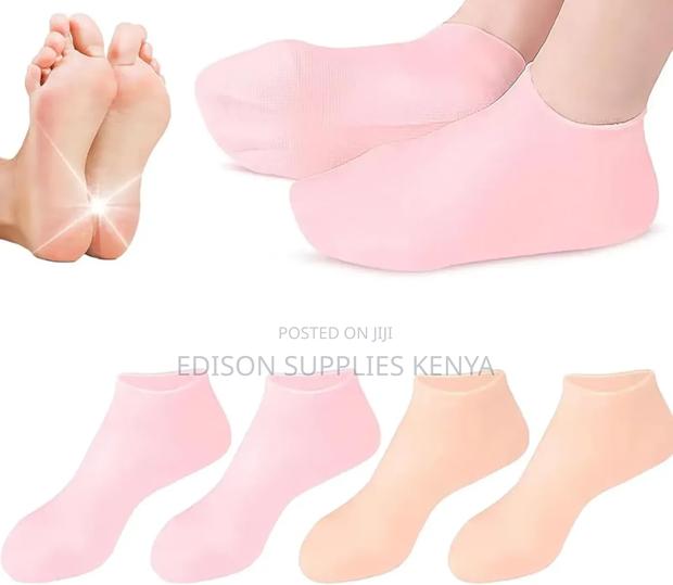 Silicone Socks for Women, Soft Gel Moisturizing Foot Socks - thumbnail 9