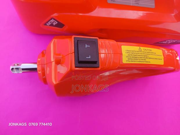 5 Tonnes Automatic Hydraulic Car Jack - thumbnail 6