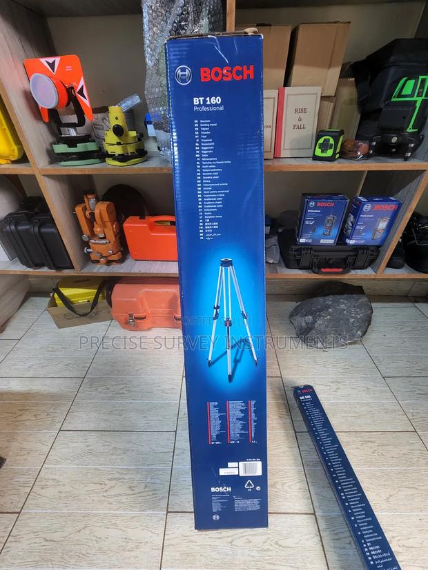 Bosch Bt 160 Adjuatable Dumpy Level Tripod - main view