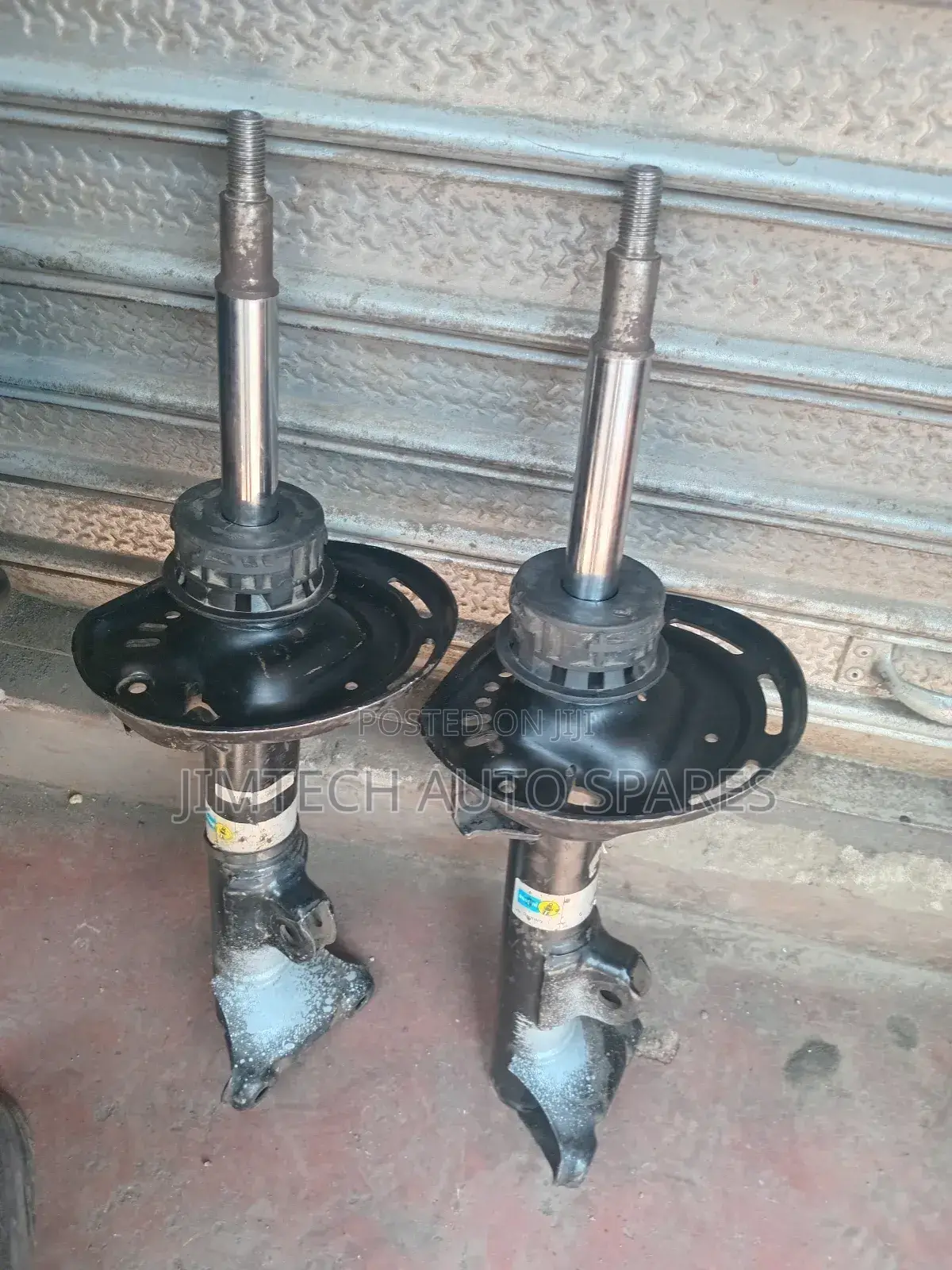 Mercedes Benz C200, W204 Front Shocks
