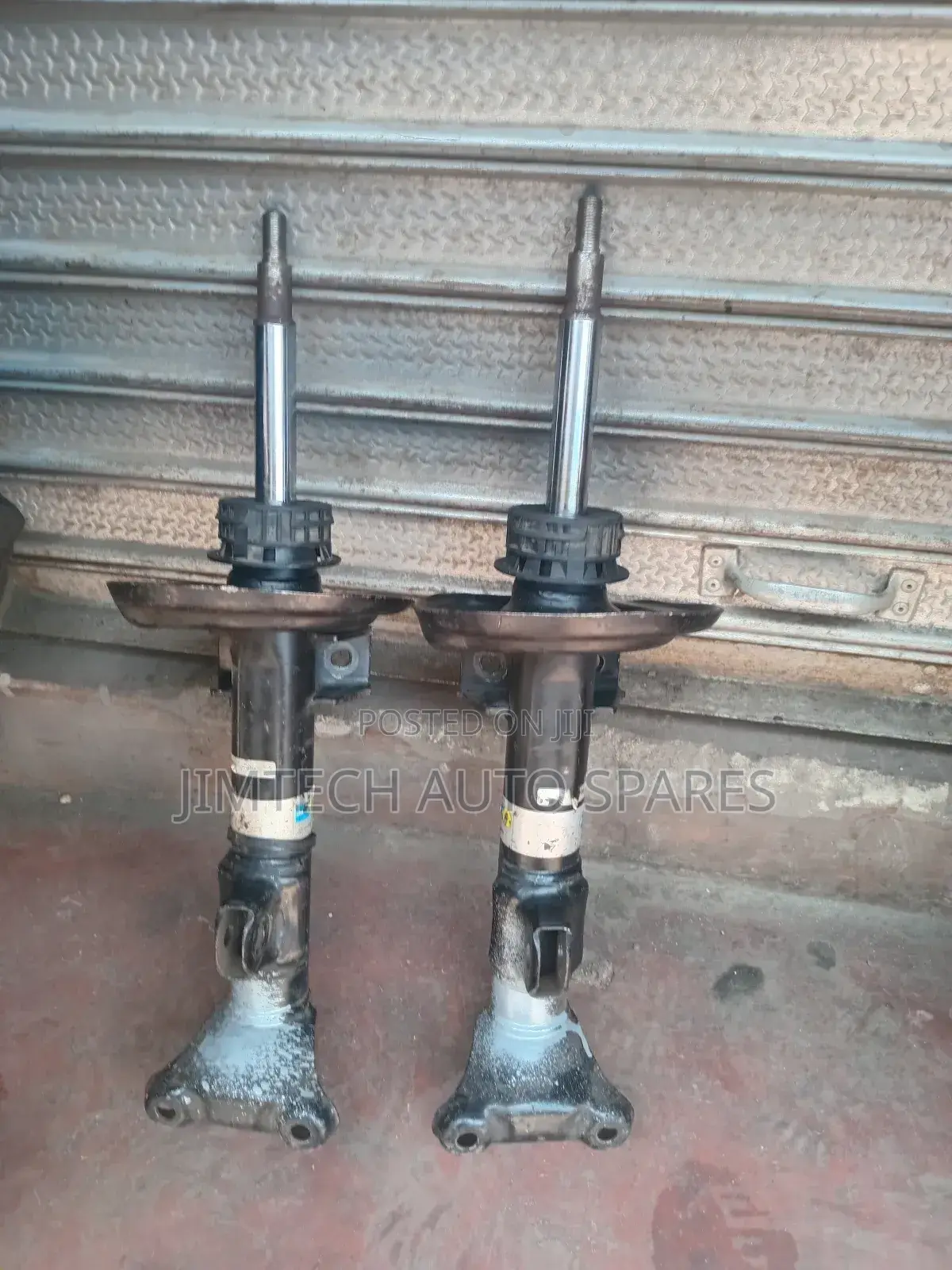 Mercedes Benz C200, W204 Front Shocks