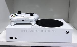 Well Used White Xbox Series S - thumbnail 2