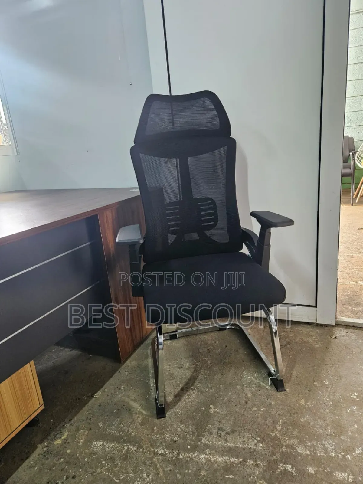 Office Chairs (Rotating)