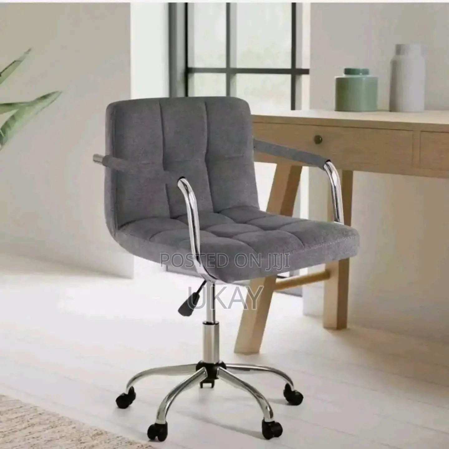 Dark Grey Cushioned Faux Leather Office Chair