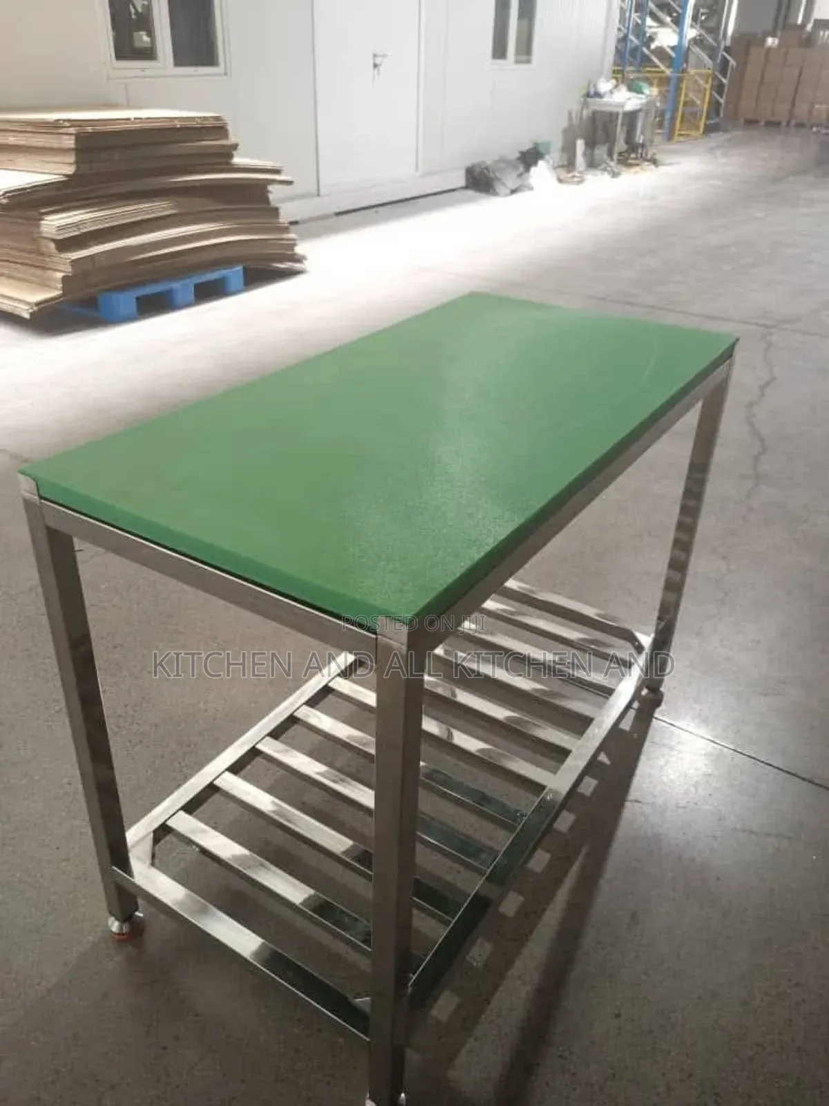 Ss Work Table With Shelf
