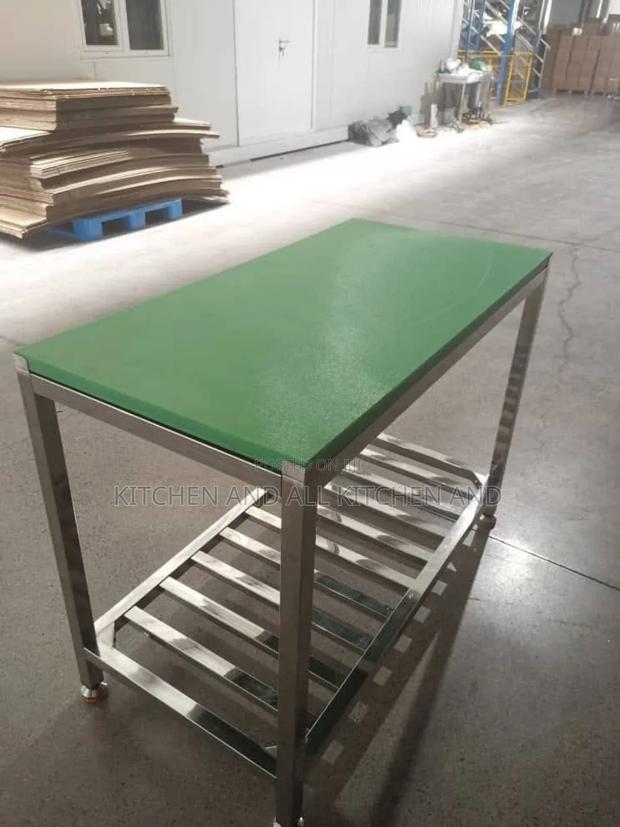 Ss Work Table With Shelf