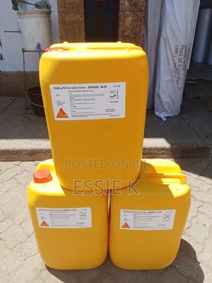 Superplasticiser 25ltrs Viscocrete Sika - thumbnail 2