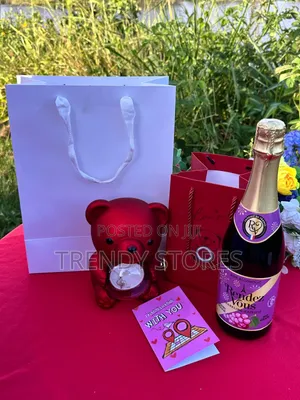 Valentine's Gift For Her With Rendezvous Wine