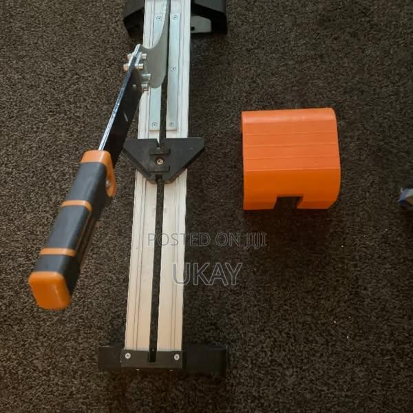 Laminate Floor Vinyl Cutter. - thumbnail 2