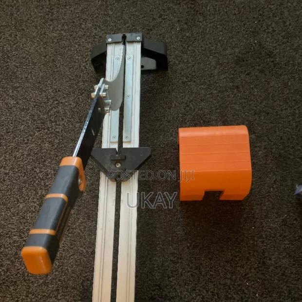 Laminate Floor Vinyl Cutter. - thumbnail 3