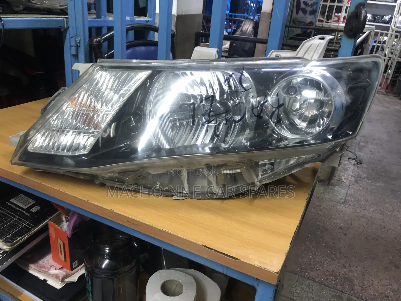 Toyota Allion 260 Xenon Headlight (Black?