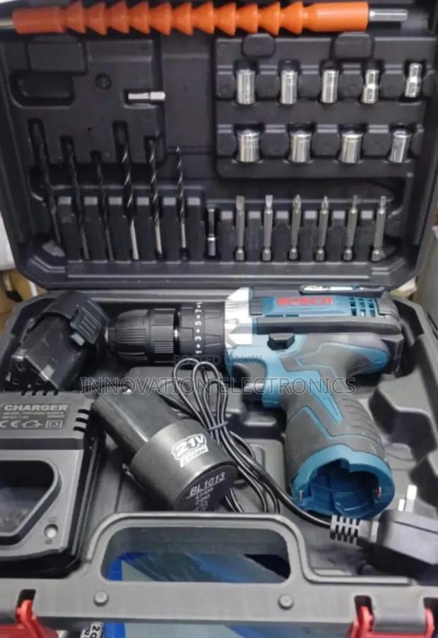 Bosch 21 Volts Drill