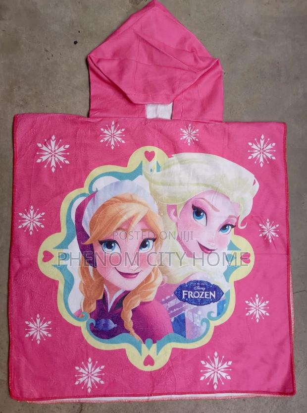 Cartoon Themed Kids Swimming Towel - thumbnail 2