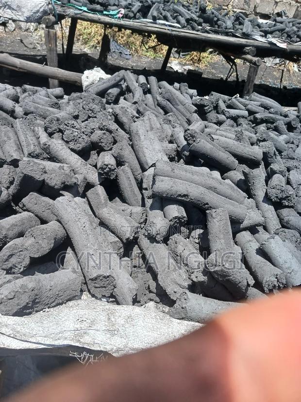 Charcoal Briquettes - thumbnail 4