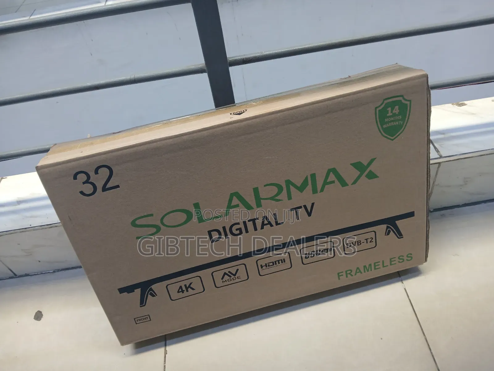 Solarmax 32 Inch Frameless Digital Tv