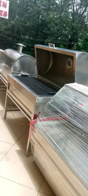 Closed Cylindrical Choma Grill Ss