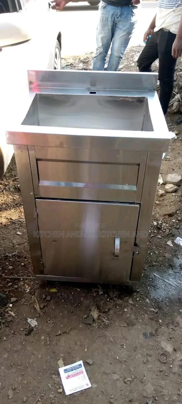 Ss Hand Wash Sink With Cabinet