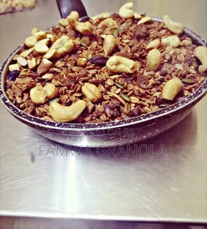 Famwa Nutty Granola 1/2 Kg
