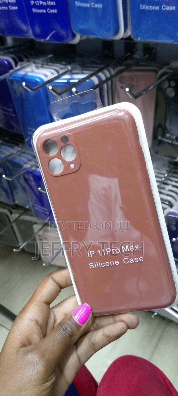Liquid Silicone Soft Brown Case for Apple iPhone 11 Pro Max - thumbnail 2