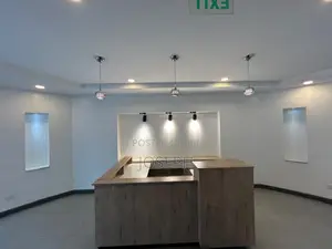 Office Space to Let in Westland's