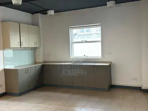 Office Space to Let in Westland's