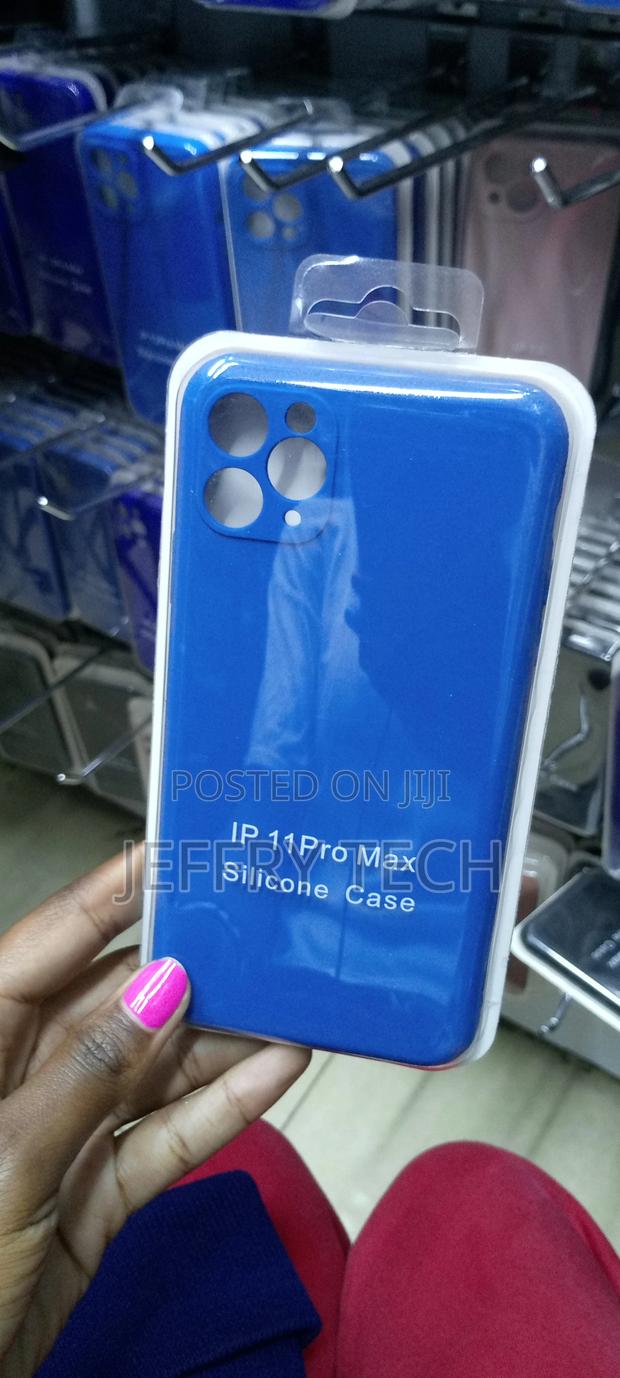 Blue Liquid Silicone iPhone 11 Pro Max Case, Shockproof Case - thumbnail 2