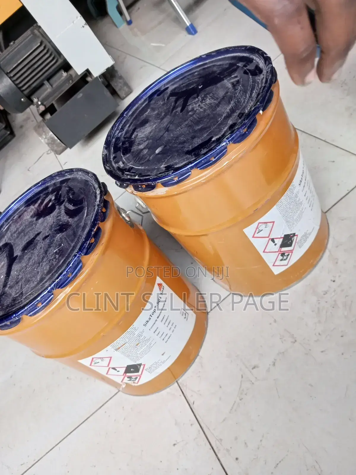 Masterseal 510/ Flexi Seal 501.
