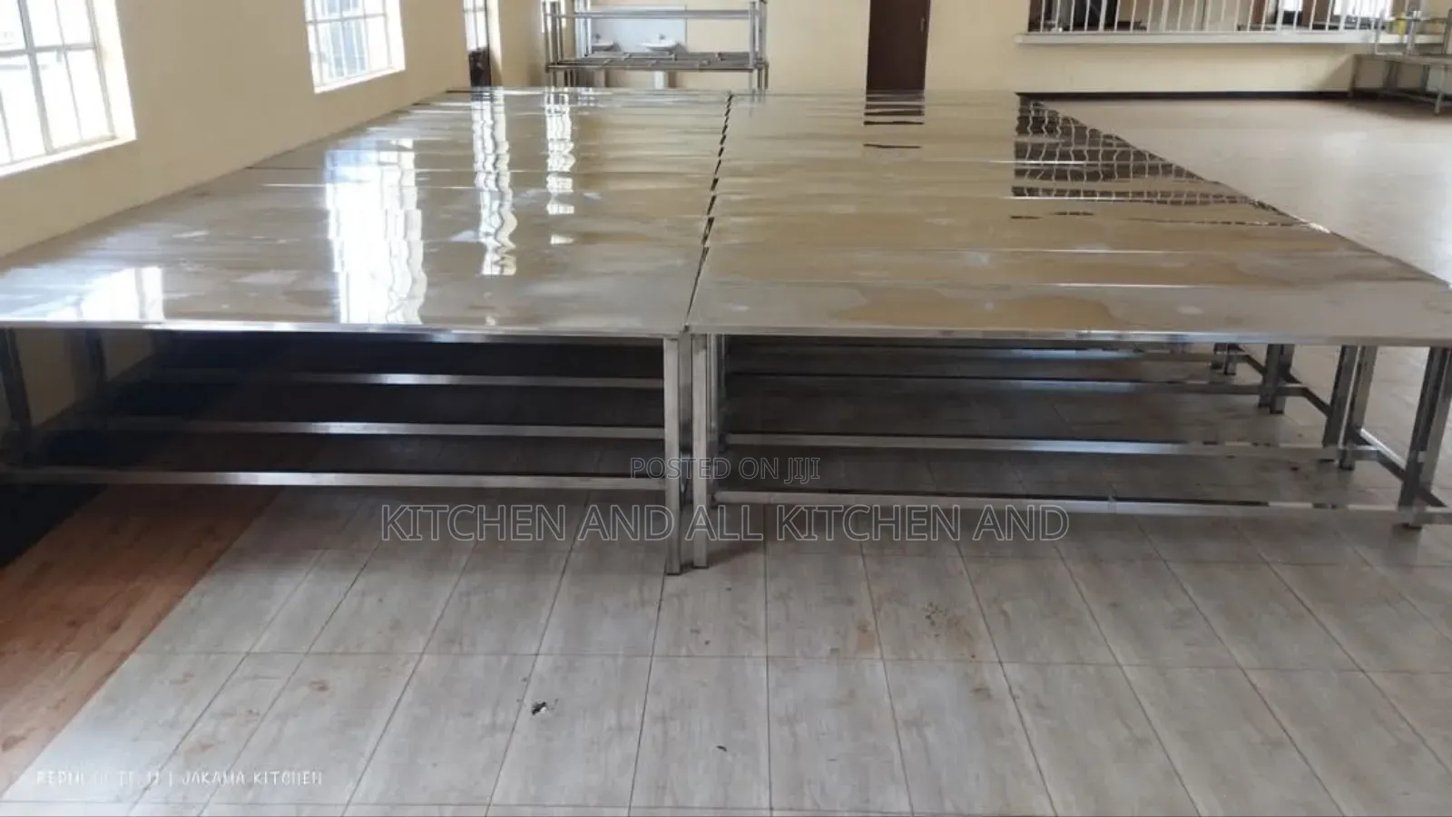 Stainless Steel School Dining Tables