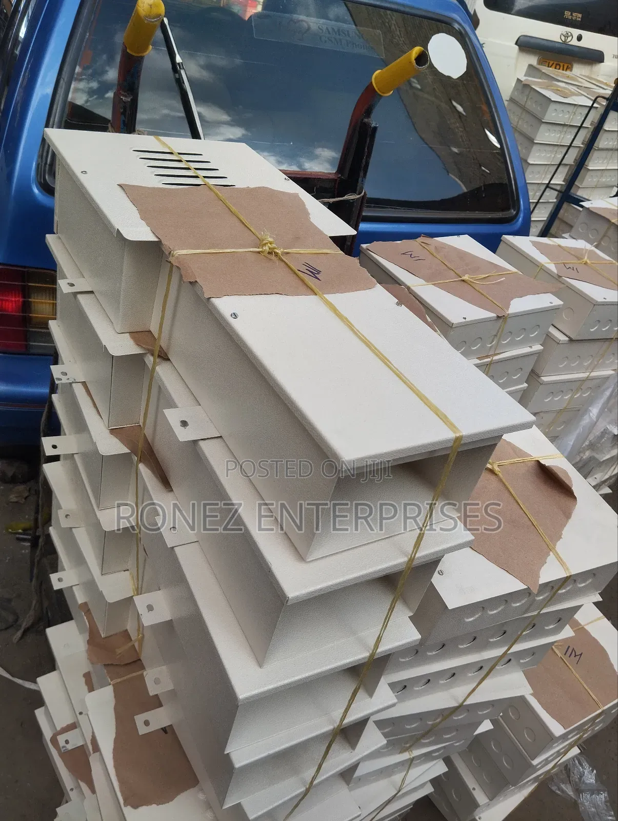Looping Box Powder Coated