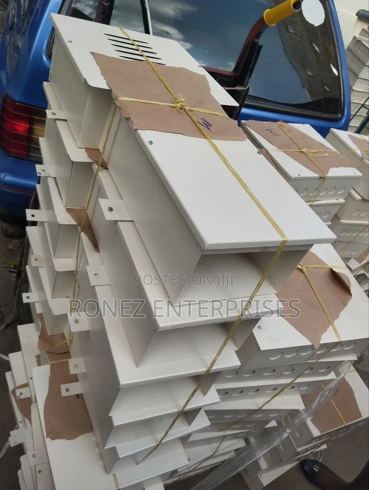Looping Box Powder Coated