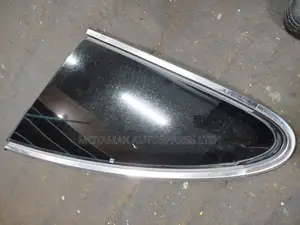 CRV RE4 Quarter Glass