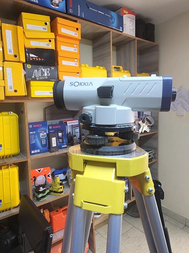 Sokkia B40 Autolevel With Accessories - main view