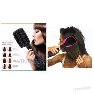 3in1 Straightener Brush - thumbnail 2
