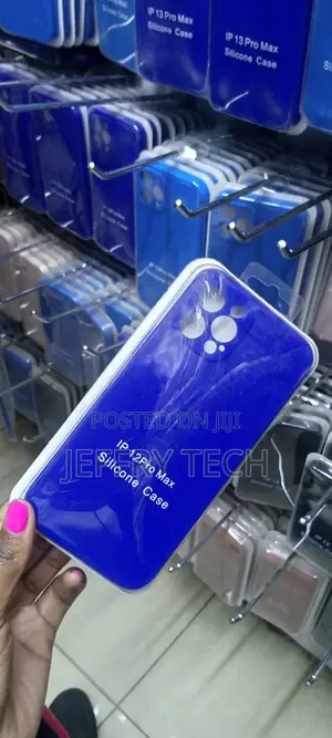 iPhone 12 Pro Max Case With Soft Microfiber Lining