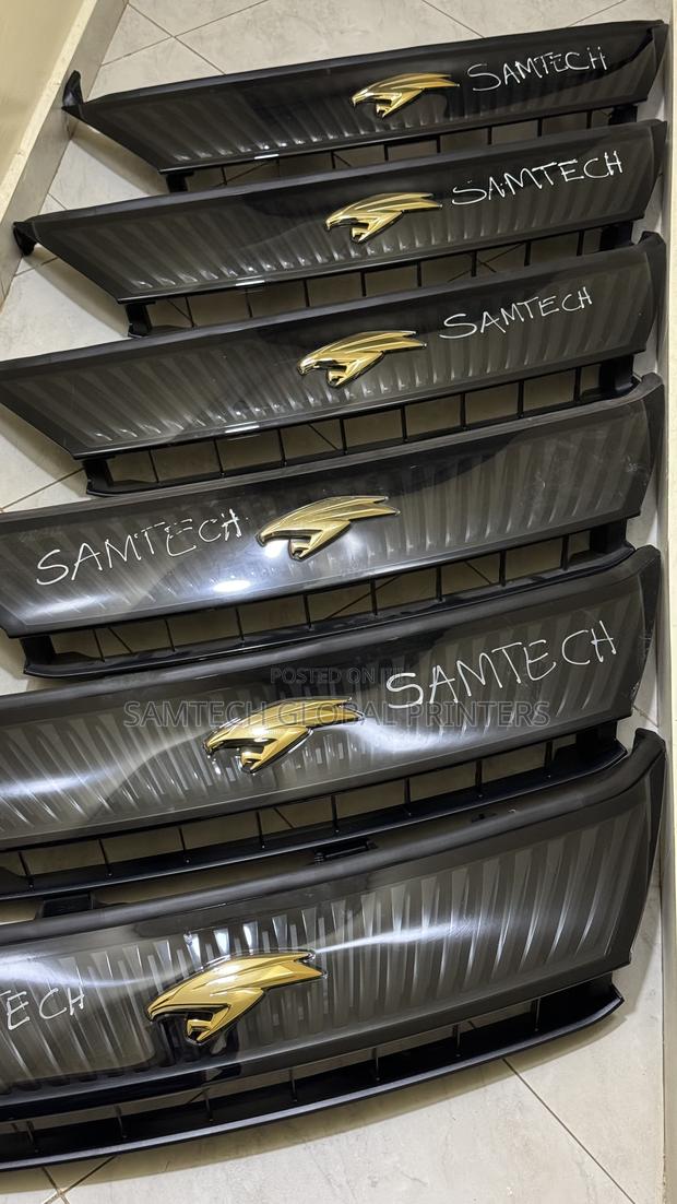Transform Your Ride With Premium Harrier Grills - main view