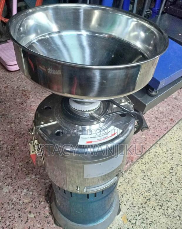 New Peanut Butter Machine/ Commercial Peanut Butter Machine - main view