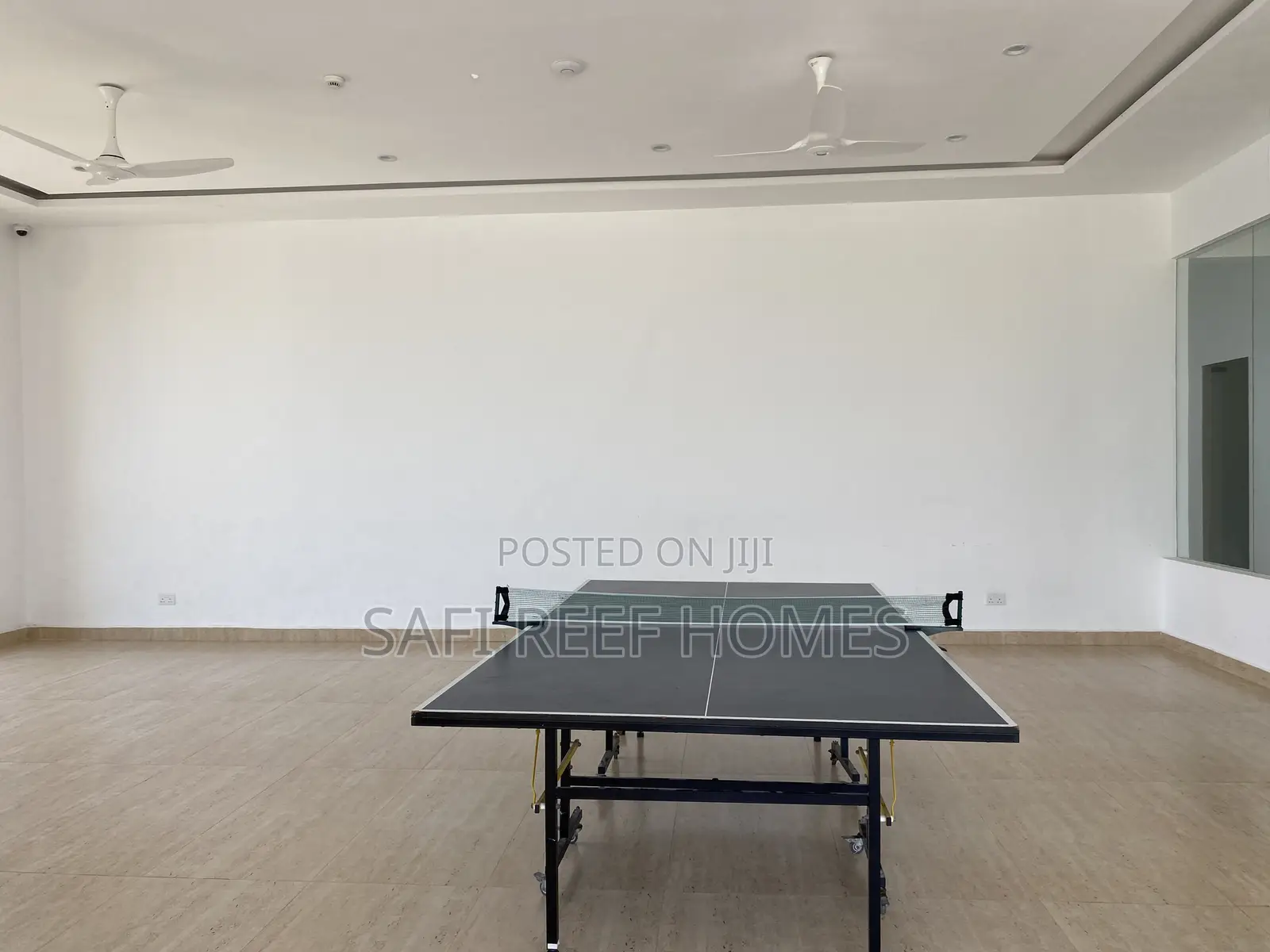 Furnished 4bdrm Apartment in Kizingo for sale
